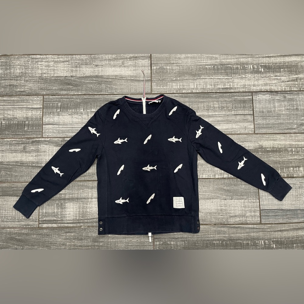 Thom Browne Embroidered Shark & Surfboard Crew Sweat Zippered Size 1